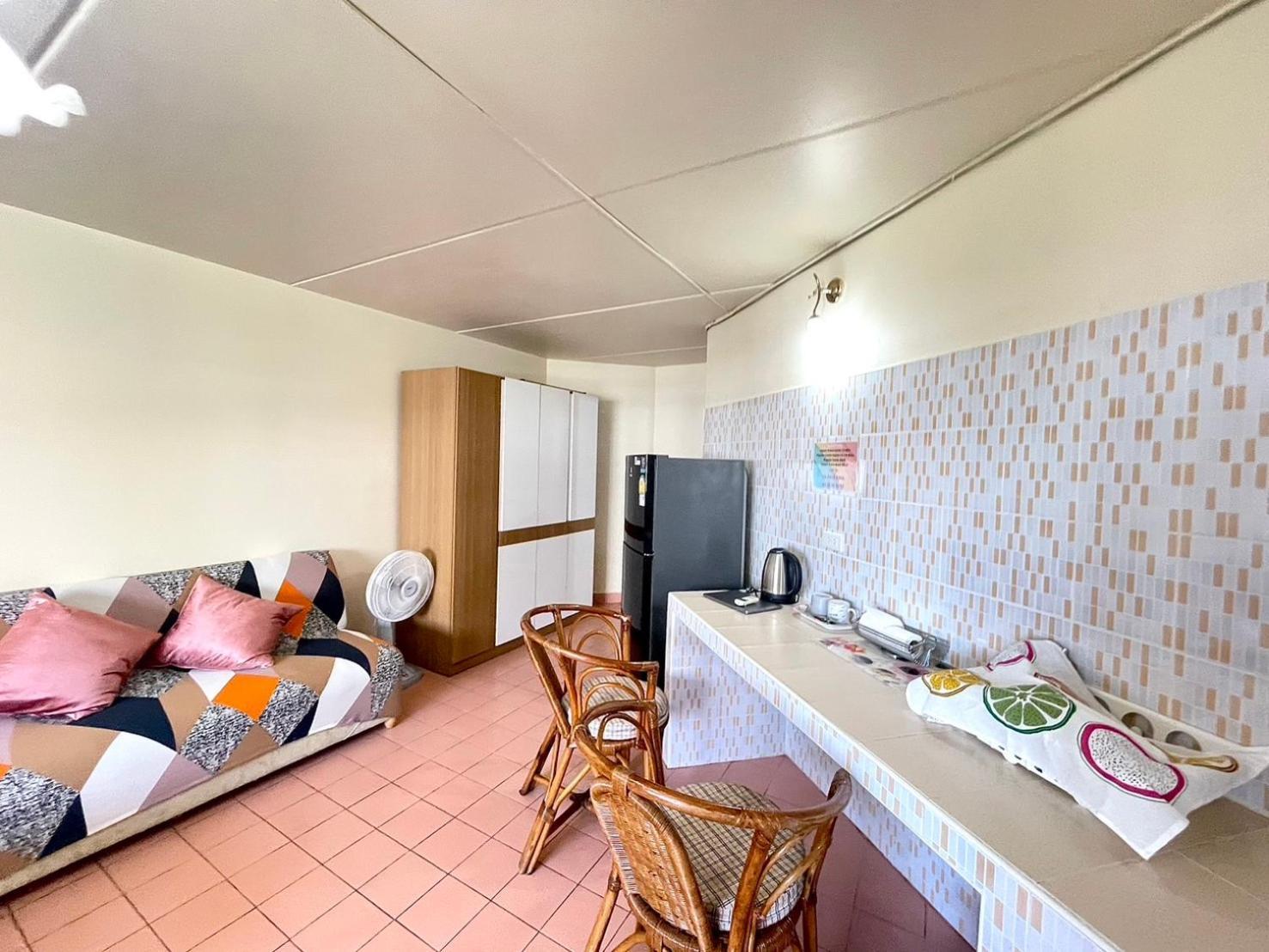 Lovely Impact C3-c9 Lily Apartment Nonthaburi