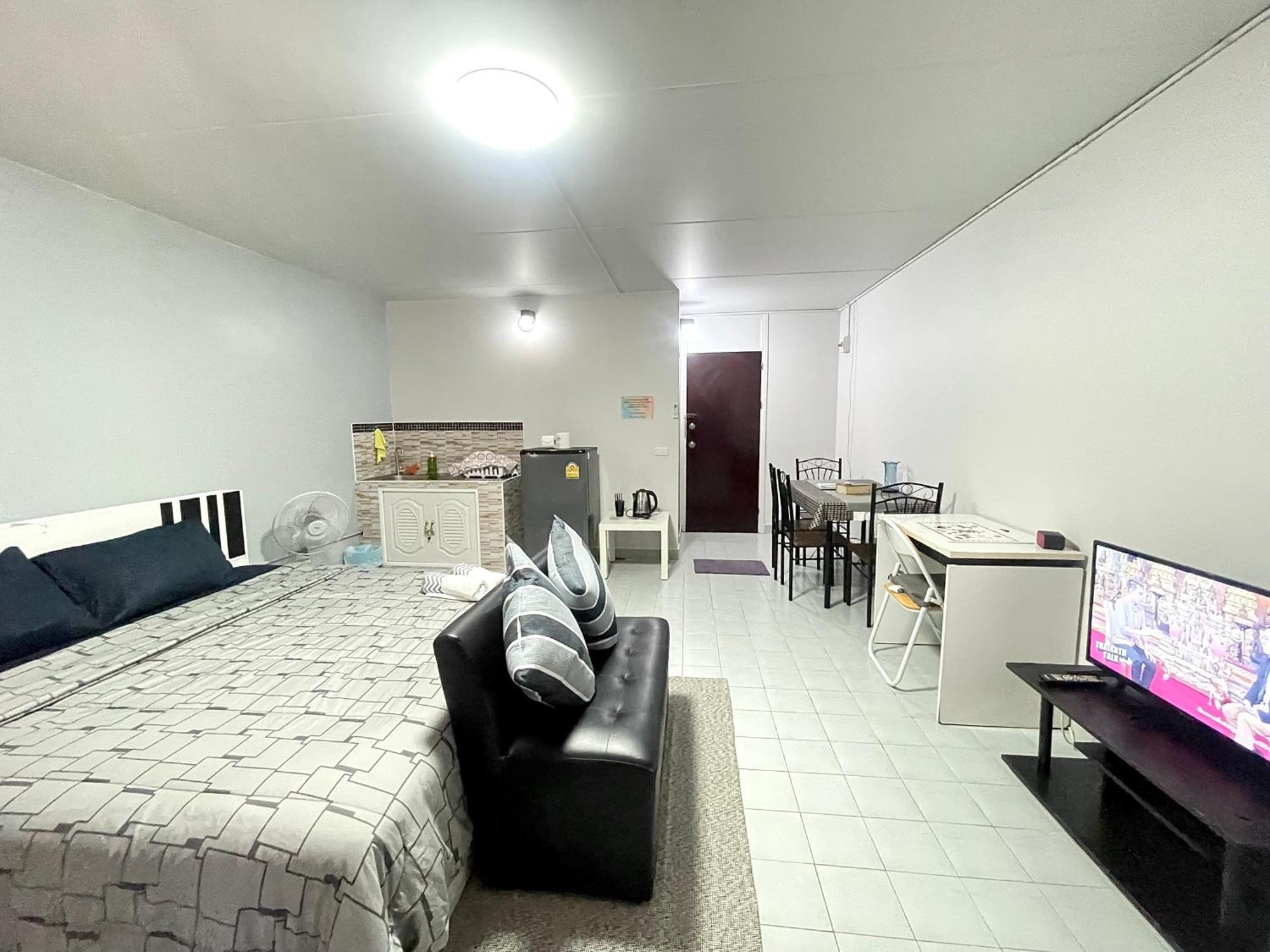 Apartment Lovely Impact C3-c9 Lily Nonthaburi